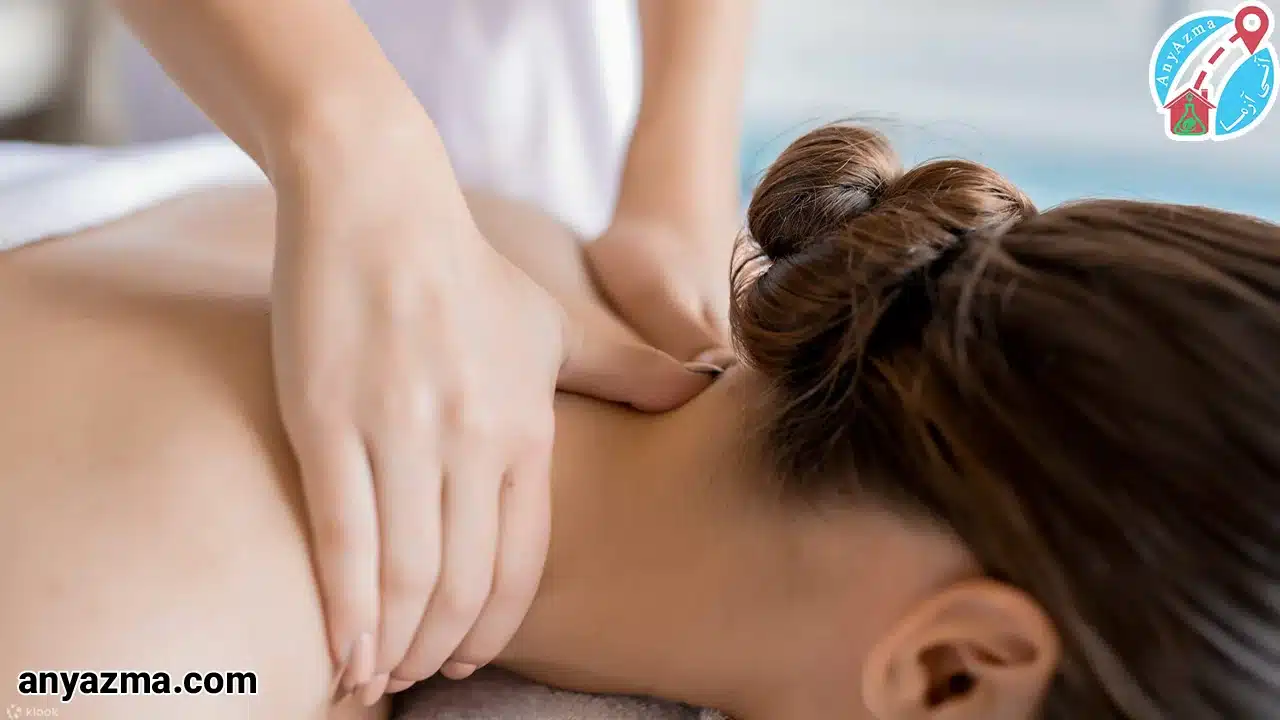 ماساژ ملایم ناحیه گردن می‌تواند گره‌های عصبی را تحریک کند و به تنظیم ضربان کمک کند